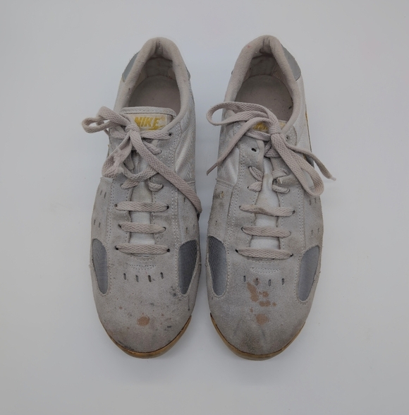 1980s Nike Sz 9 Gray White Waffle Running Shoes 9 870608 S - Picture 3 of 10